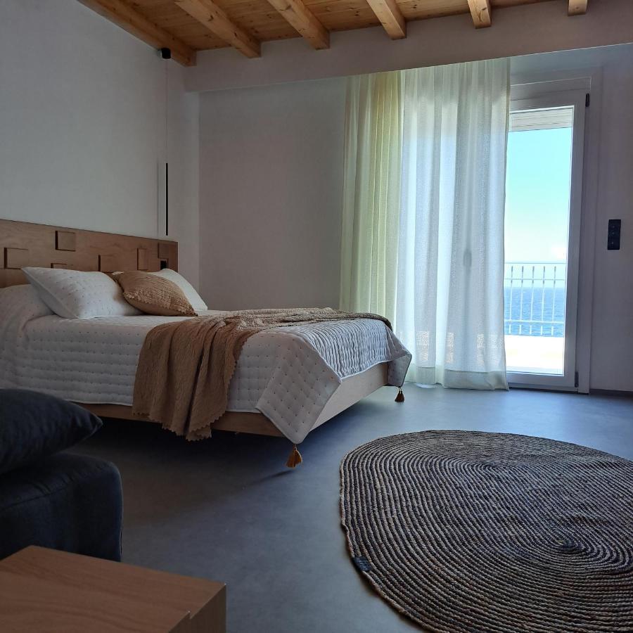 Nisaki Hotel & Elite Suites Ermoupoli Eksteriør billede
