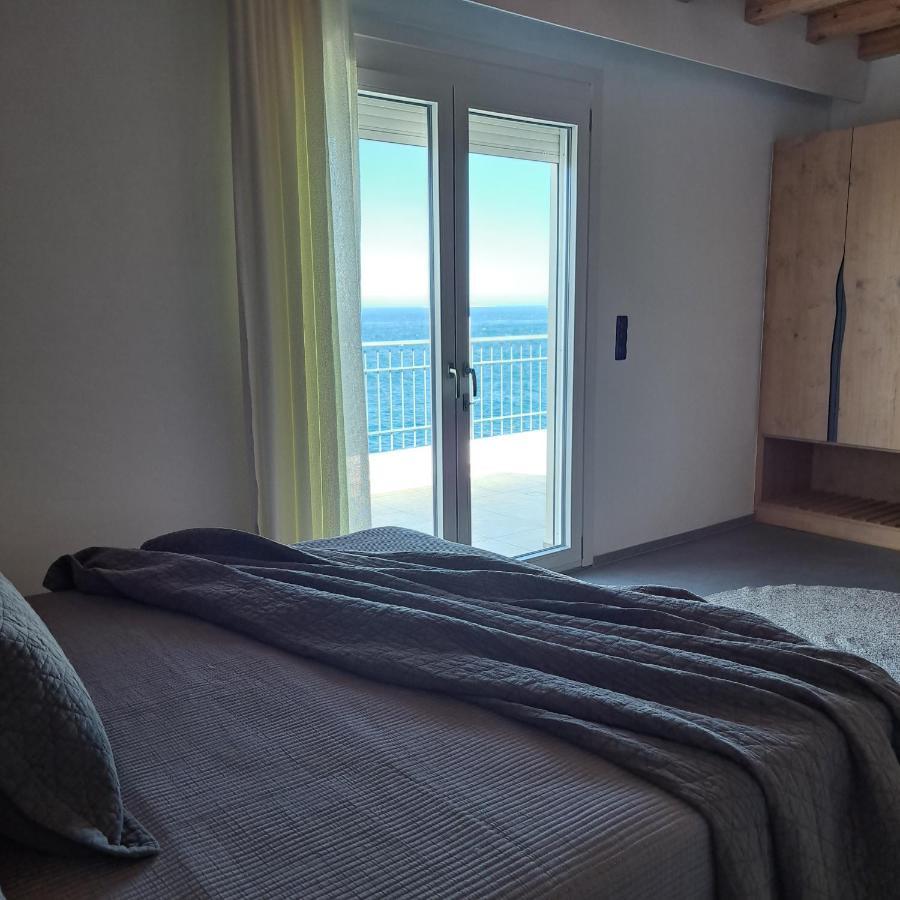 Nisaki Hotel & Elite Suites Ermoupoli Eksteriør billede