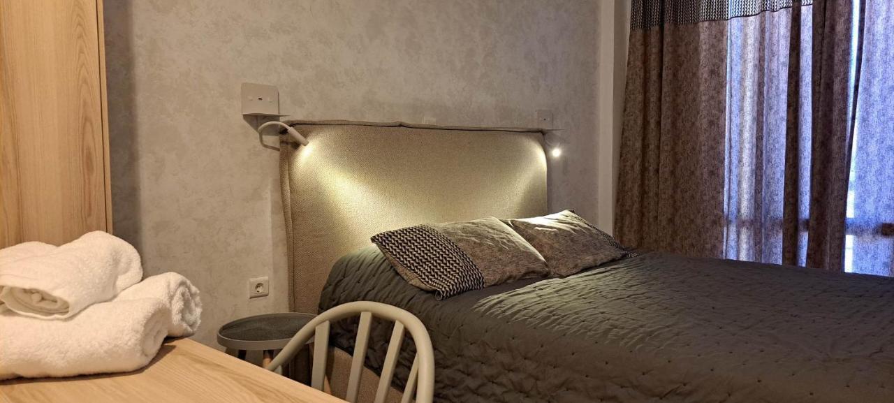Nisaki Hotel & Elite Suites Ermoupoli Eksteriør billede