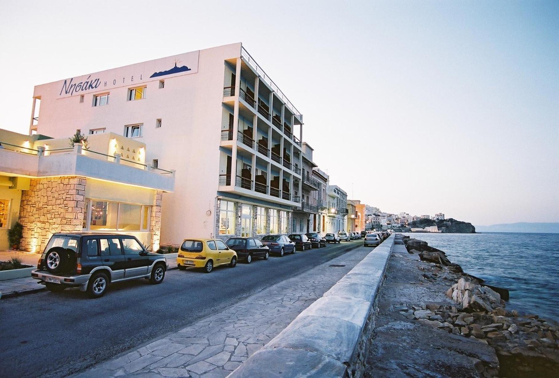 Nisaki Hotel & Elite Suites Ermoupoli Eksteriør billede